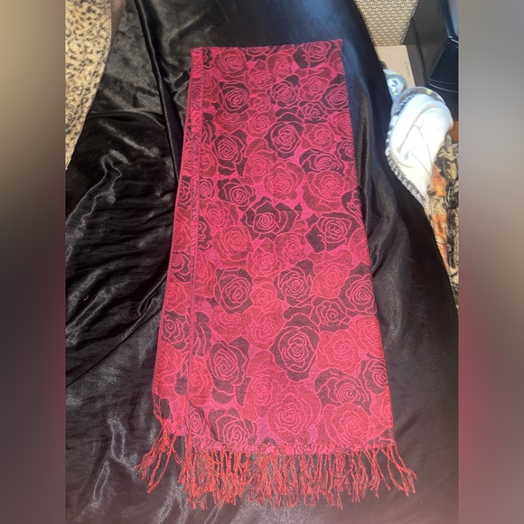 100% pashmina red black roses knit silk scarf wrap vintage genuine - Picture 3 of 5